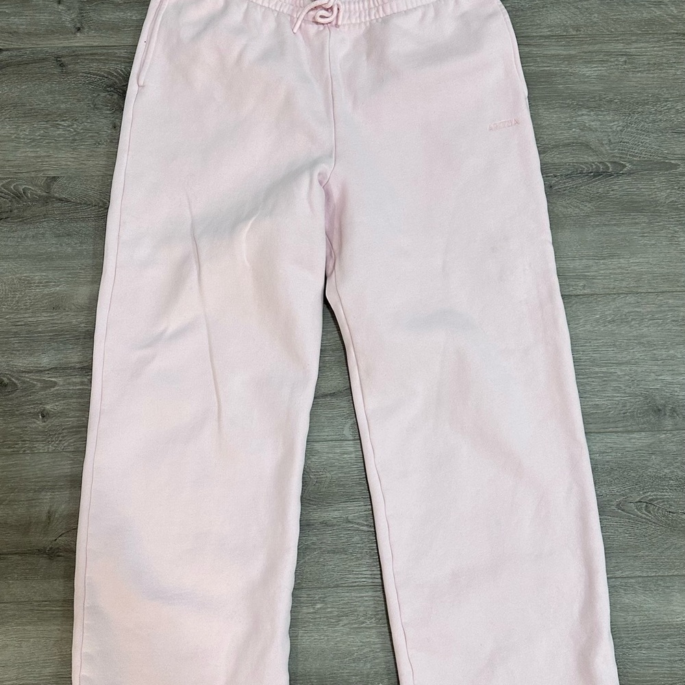Aritzia Blush Pink Sweatfleece Pants